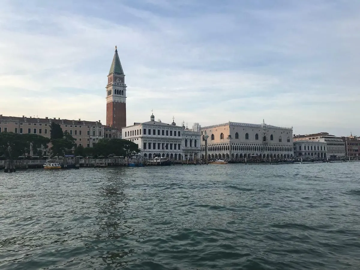 Arsenale Venice For Insider 0*,  Италия